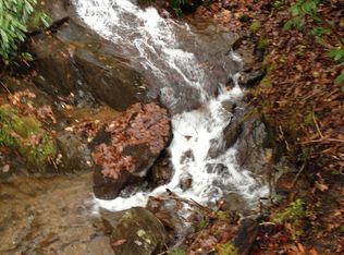 103 Cross Creek Cir, Sylva, NC 28779