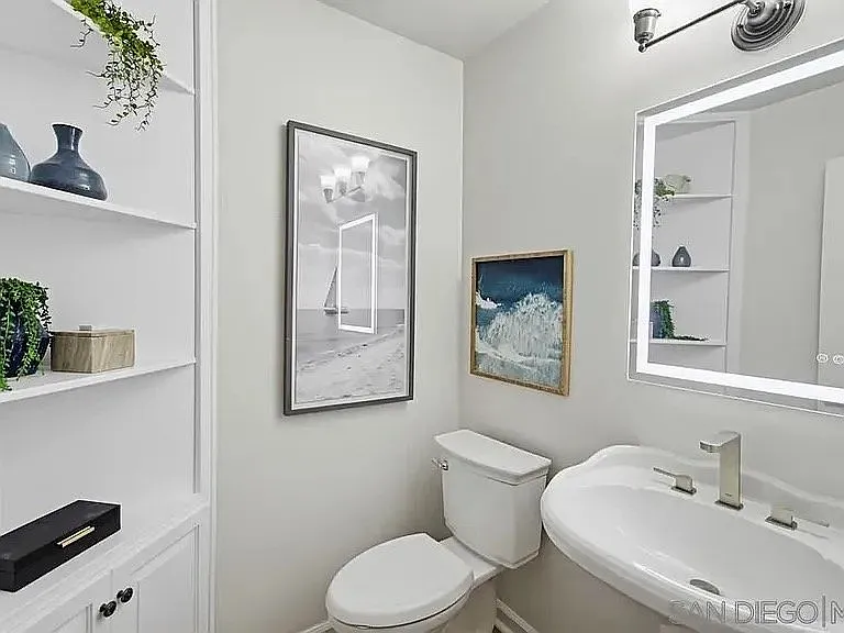 10260 Meadowview Dr — Photo 14