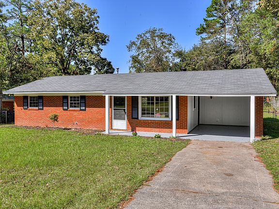 2nd image of 2435 Madrid Drive