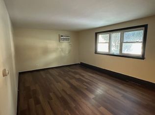 4508 Grove Ave APT 1N, Brookfield, IL 60513