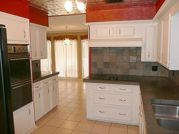 Another view of kitchen
