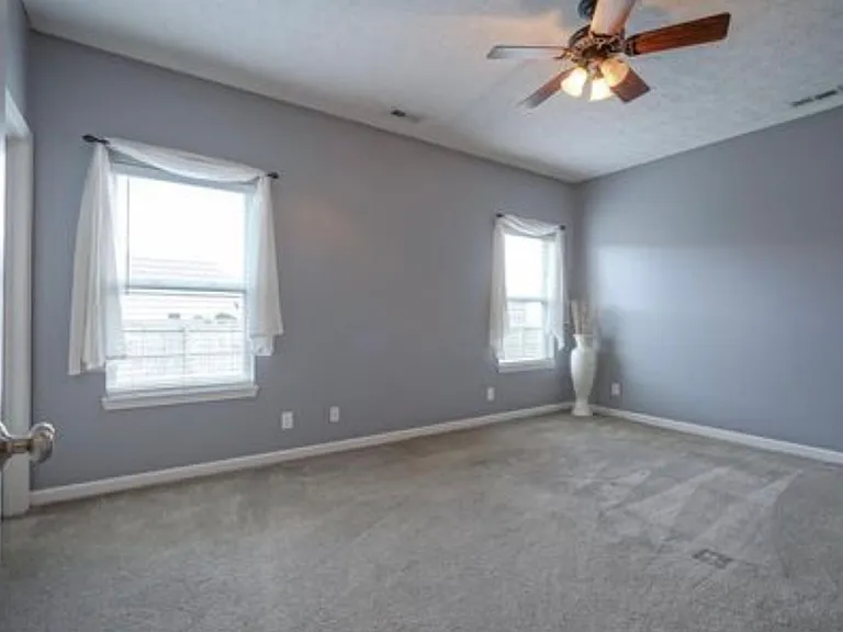 2712 Gulfstream Ln — Photo 12
