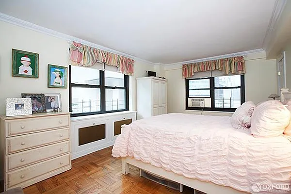 Sold by Oxford Property Group | media 4