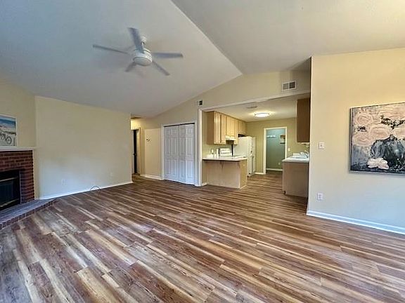 3rd image of 7213 Jaffrey Ct