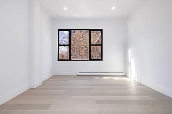 Rented by REAL New York | media 11