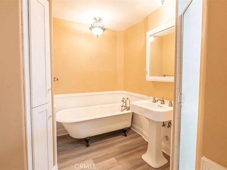 1188 Witt St — Photo 18