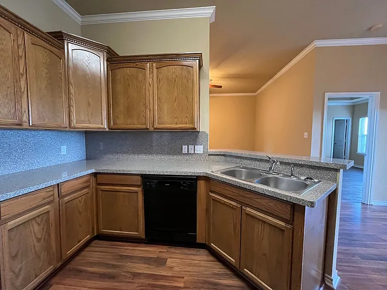 3040 Beauford St — Photo 11