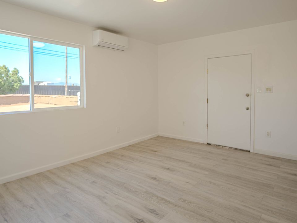 1st image of 623 1/2 W Avenue 28