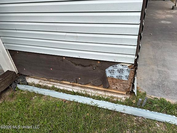 3rd image of 4476 Pierce Rd #D