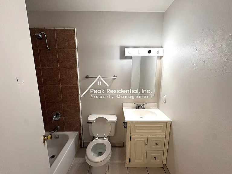 25 La Pera Ct #2 — Photo 10