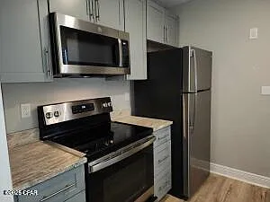 2 bed, 839 sqft, $1,499 — Photo 3