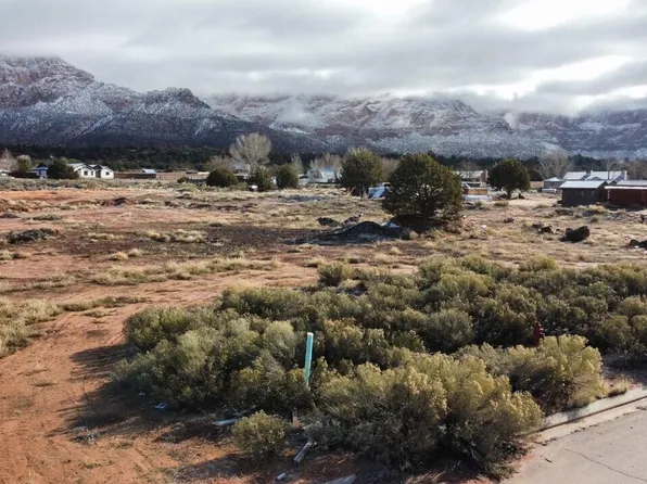 1297 E Cactus Dr, Apple Valley, UT 84737