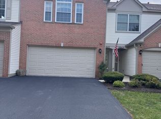 2849 Stonewater Dr, Naperville, IL 60564