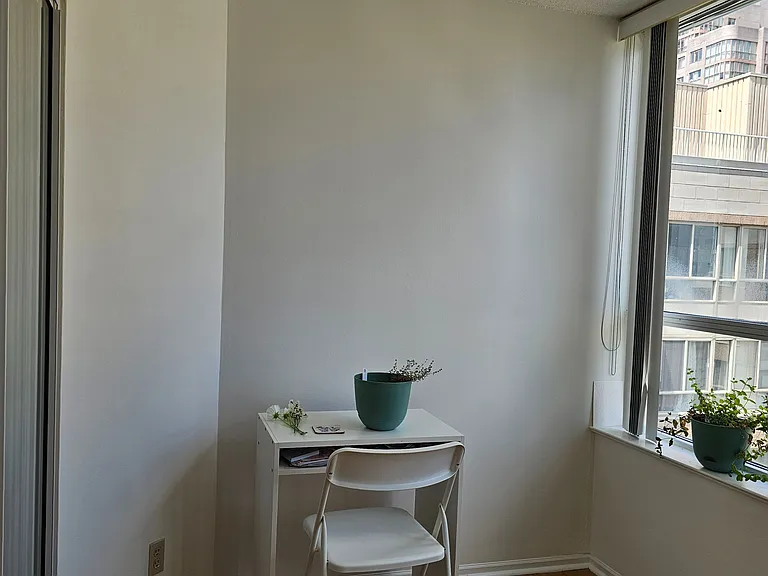 711 Bay St #2011 — Photo 20