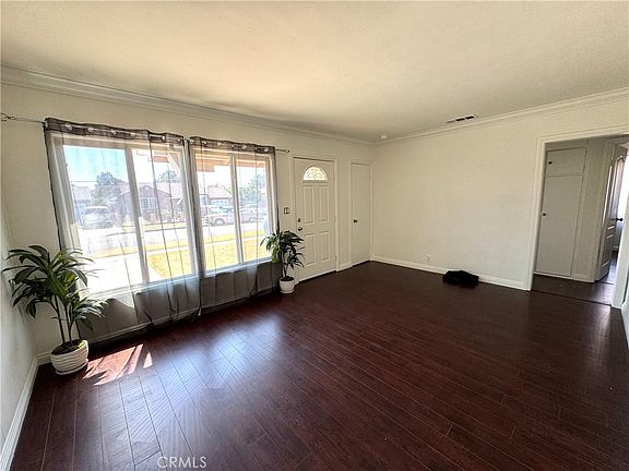 2nd image of 14539 Painter Ave