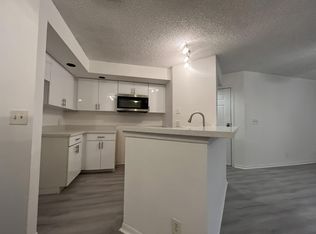 3390 Pinewalk Dr N #1021-128, Pompano Beach, FL 33063