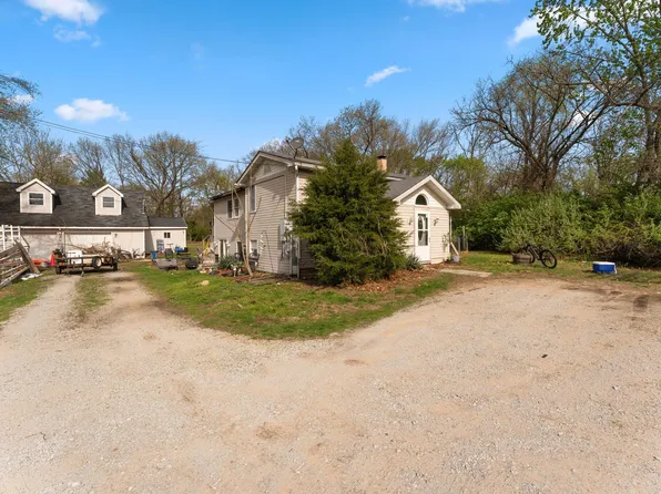 1330 Orchid St SE, Demotte, IN 46310