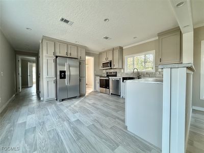 8104 Marx Dr, North Fort Myers, FL, 33917