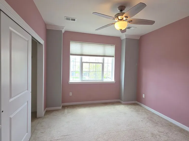 123 Tower Blvd — Photo 24