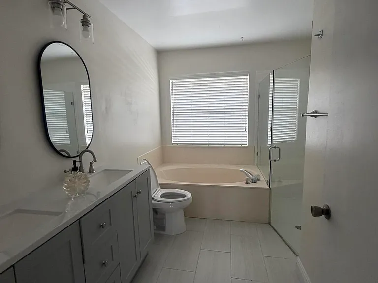 1401 Hideaway Bnd — Photo 9