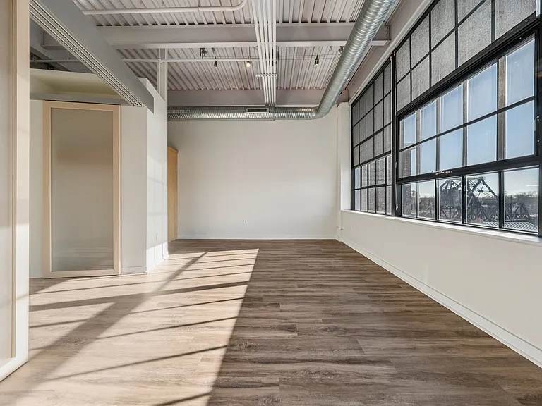 Remington Lofts — Photo 22