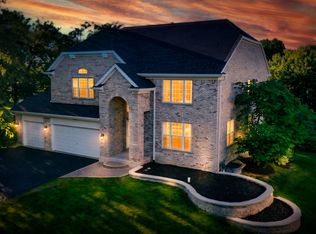 420 Chara Ct, Bartlett, IL 60103
