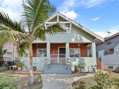 341 W 42nd St, Los Angeles, CA, 90037