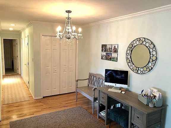 3rd image of 12 Florence Ave APT 29F