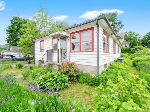 42 Bryan Street, Waterbury, CT 06705