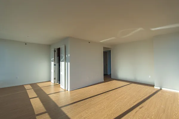 Rented by Solow Realty | media 4