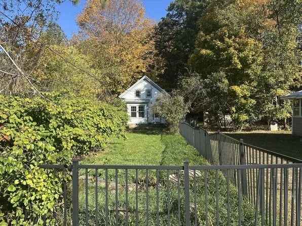 140 Prescott Street, Farmington, ME 04938