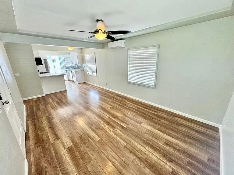 5075 Monroe Ave — Photo 4