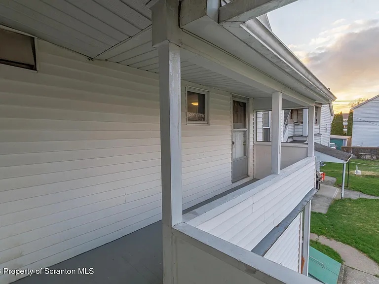 623 E Elm St #3 — Photo 16