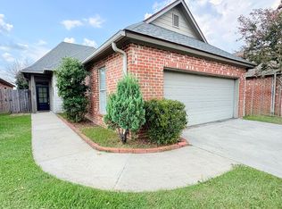 125 Oakbend Dr, Lafayette, LA 70506