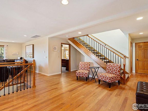 5th image of 261 Mount Alice Ct