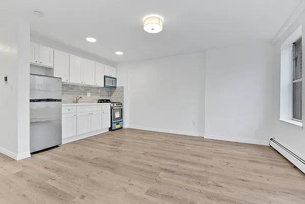 Rented by R New York | media 5