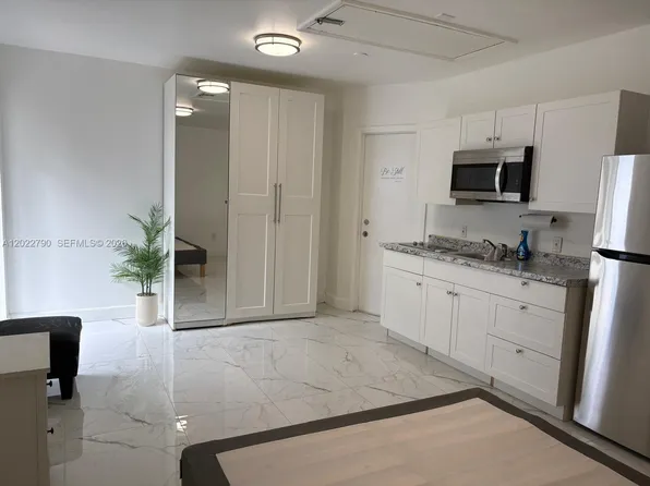 2347 NW 107th Ave #B, Fort Lauderdale, FL 33322