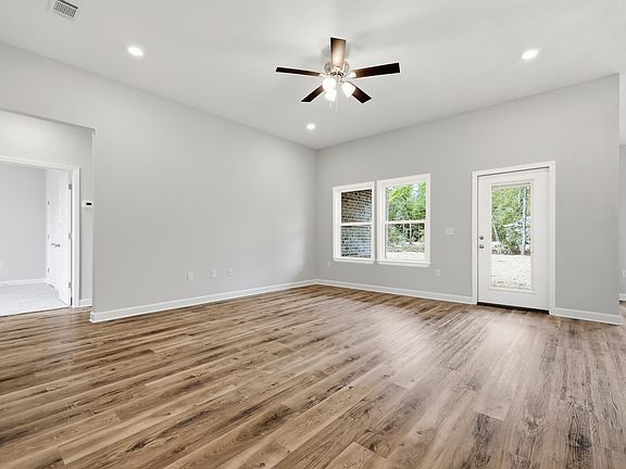 5th image of 6110 Mildreds Way