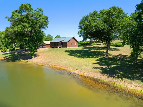 425 Cooper Bridge Rd, Woodruff, SC 29388