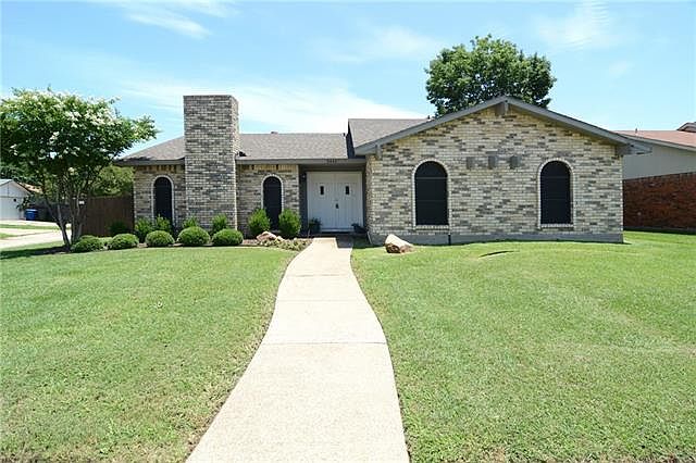 1st image of 3444 Livingston Ln