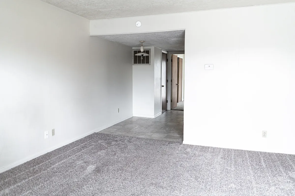 Building Photo - 1188 E Dawn Dr