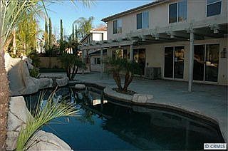 4th image of 39720 Primrose Cir
