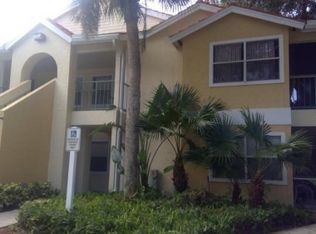 12520 Equestrian Cir APT 303, Fort Myers, FL 33907