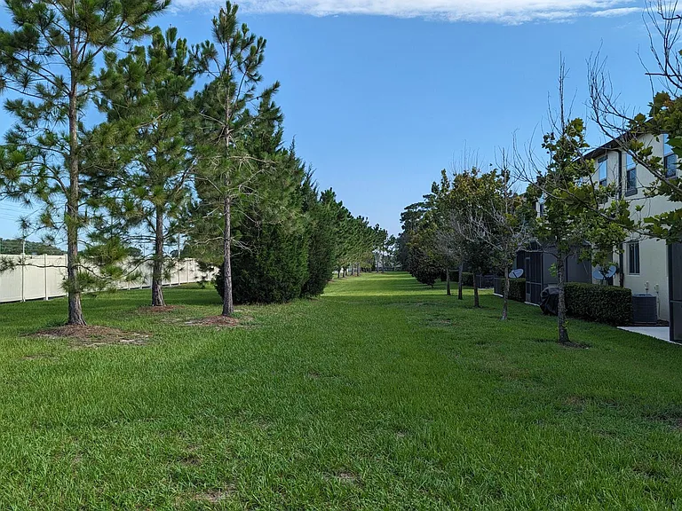 2712 White Isle Ln — Photo 25