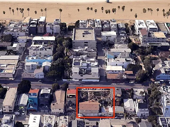 2712 Pacific Ave, Venice, CA 90291