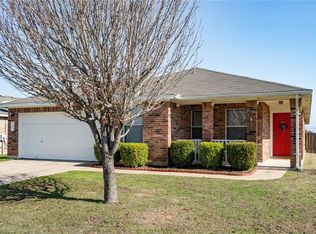 304 Woodley Rd, Leander, TX 78641