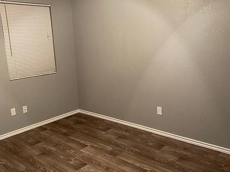 214 Joyce St #D — Photo 11