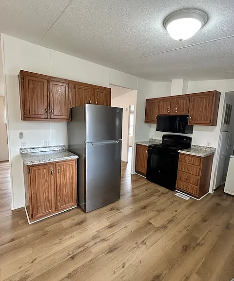 385 Maple Creek Rd SW — Photo 4