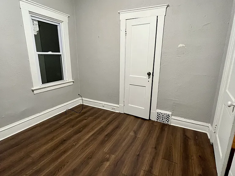 10937 Massie Ave #1 — Photo 7