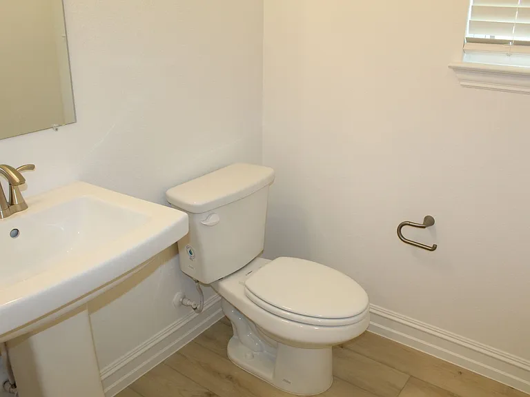 1317 Corleone Ln — Photo 10
